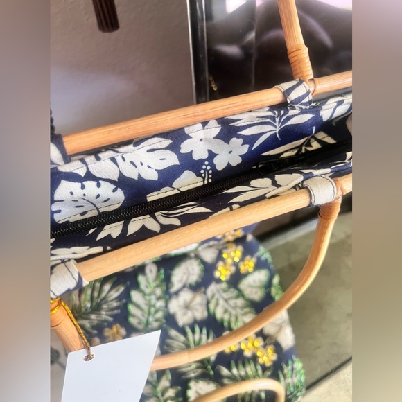 Aloha purse - Picture 2 of 9